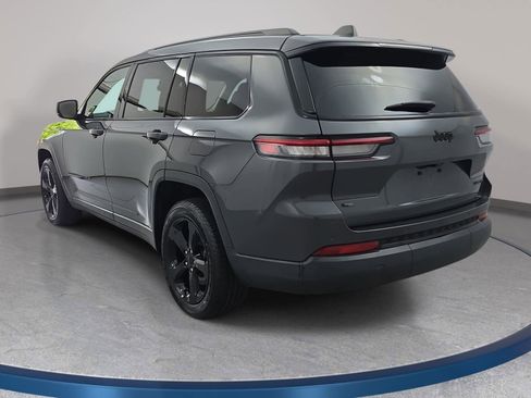 Used 2022 Jeep Grand Cherokee L Limited w/ Black Appearance Package RWD image 7