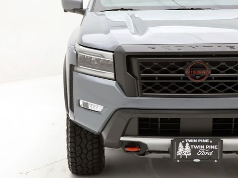 Used 2023 Nissan Frontier PRO-4X w/ Pro Convenience Package image 4