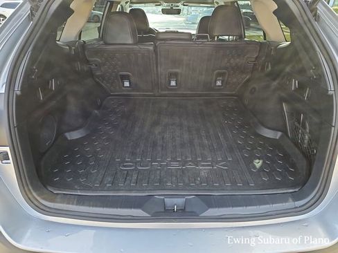 Used 2024 Subaru Outback Limited image 23
