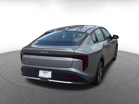 Used 2025 Kia K4 LXS image 15