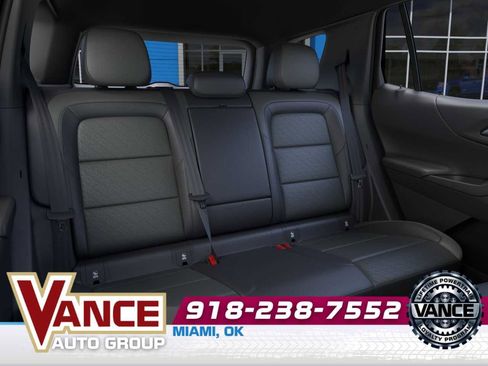New 2026 Chevrolet Equinox LT w/ Convenience Package II FWD image 17