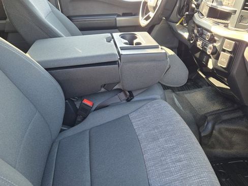 Used 2024 Ford F250 XLT w/ FX4 Off-Road Package image 6
