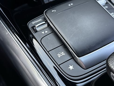 Certified 2021 Mercedes-Benz GLA 250 4MATIC w/ Premium Package image 39
