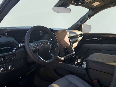 New 2026 GMC Yukon XL Elevation w/ LPO, Floor Liner Package image 30