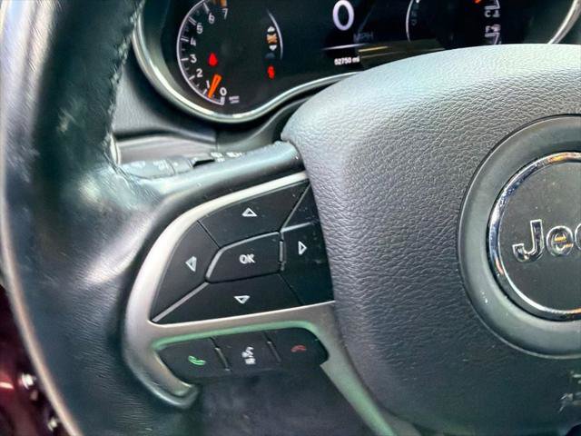 Certified 2021 Jeep Grand Cherokee Laredo AWD/4WD image 19