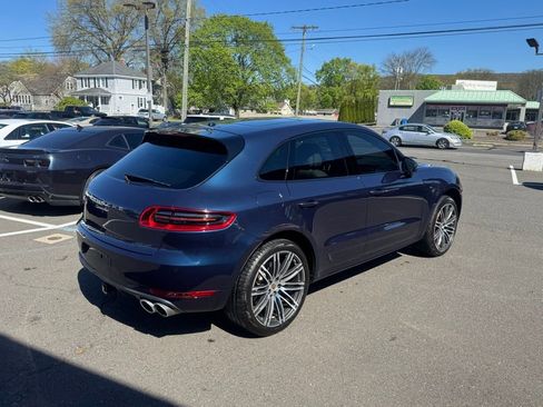 Used 2016 Porsche Macan Turbo AWD/4WD image 8