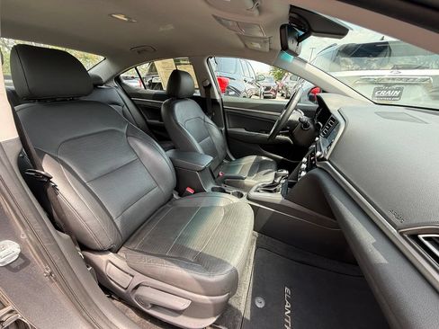 Used 2019 Hyundai Elantra Limited w/ Cargo Package FWD image 34