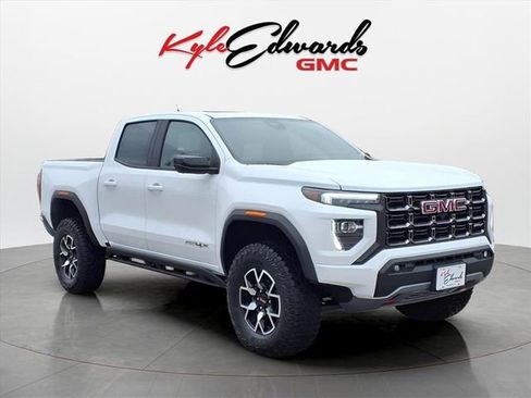 New 2026 GMC Canyon AT4X image 3