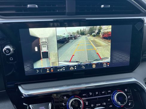 New 2026 GMC Sierra 1500 Denali w/ Technology Package image 17