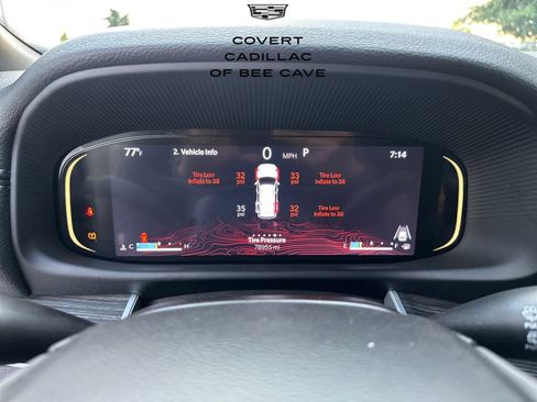 Used 2023 Jeep Wagoneer L Series II image 17