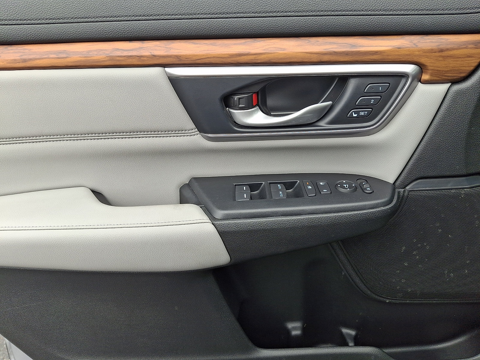 Certified 2022 Honda CR-V Touring image 11