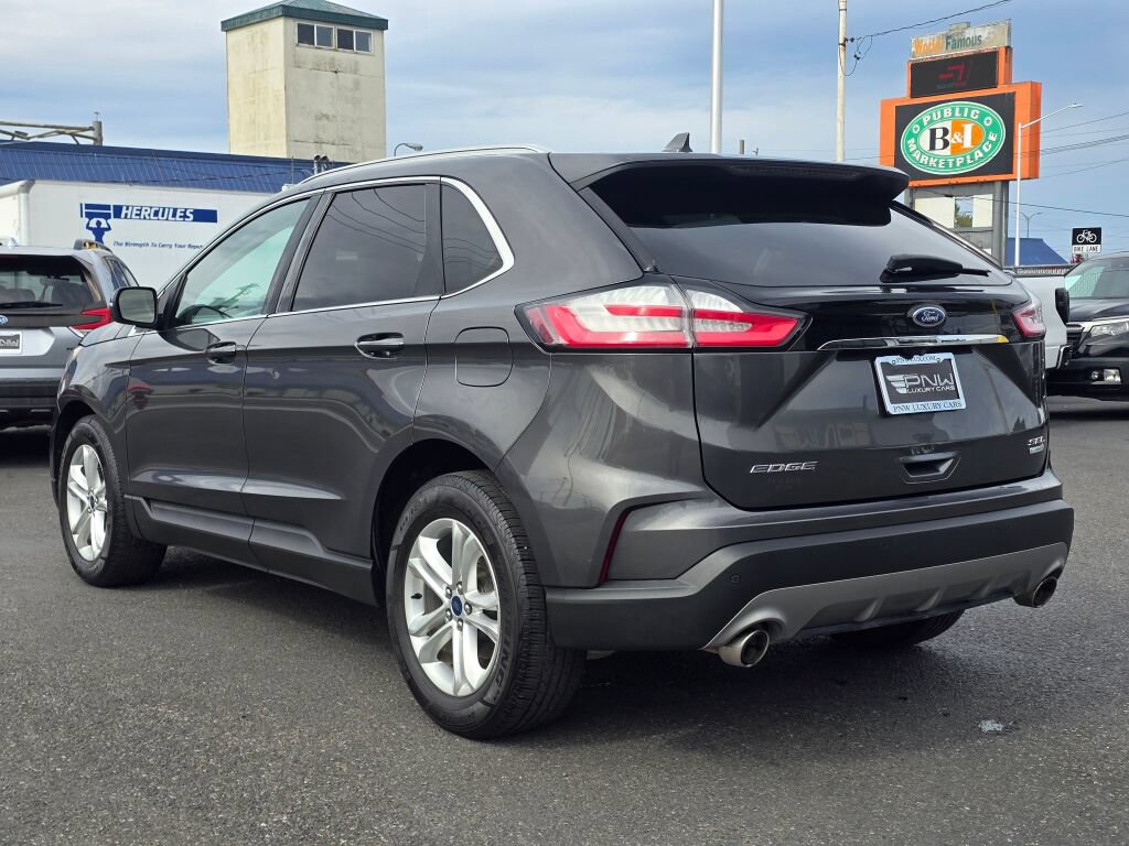 Used 2019 Ford Edge SEL w/ Equipment Group 201A FWD image 8