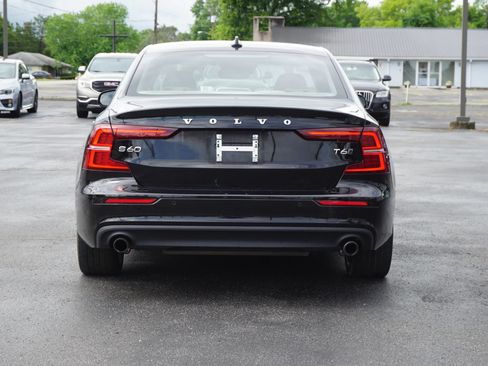Used 2020 Volvo S60 T6 Momentum w/ Premium Package AWD/4WD image 6