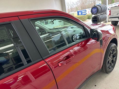 New 2026 Ford Maverick Lariat w/ Black Appearance Package image 11