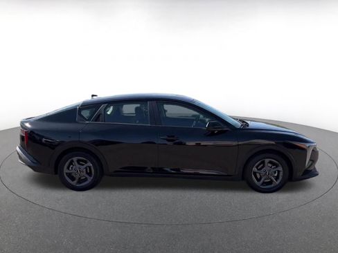 Used 2025 Kia K4 FWD image 16