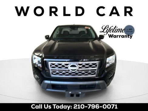 Used 2024 Nissan Frontier SV w/ SV Convenience Package image 9