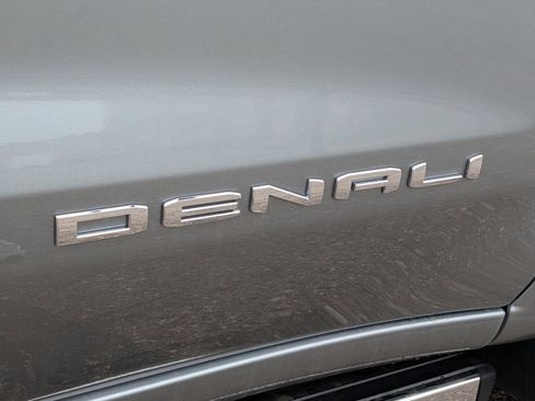 New 2026 GMC Sierra 1500 Denali w/ Denali Reserve Package AWD/4WD image 22