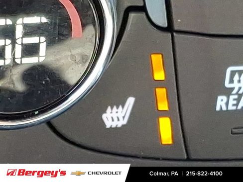 Used 2023 Chevrolet Traverse LT w/ LPO, Floor Liner Package AWD/4WD image 27