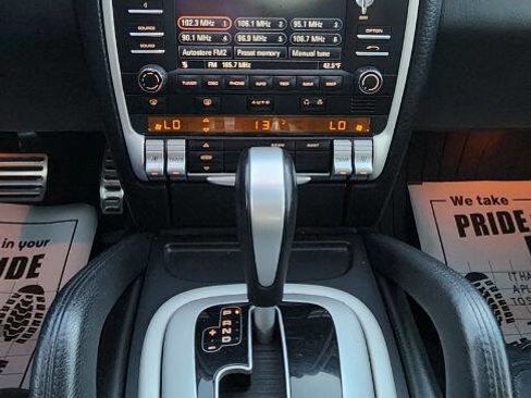 Used 2010 Porsche Cayenne GTS image 35