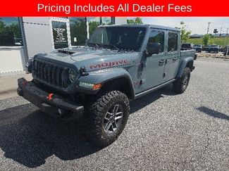 Used 2025 Jeep Gladiator Mojave AWD/4WD video 1