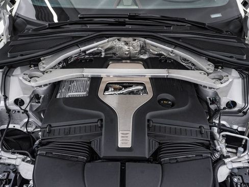 Used 2025 Aston Martin DBX 707 AWD/4WD image 34