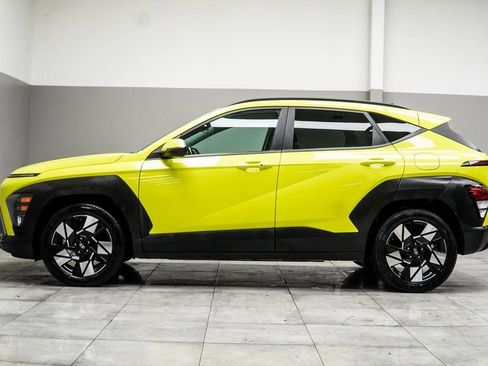 Used 2024 Hyundai Kona SEL image 9