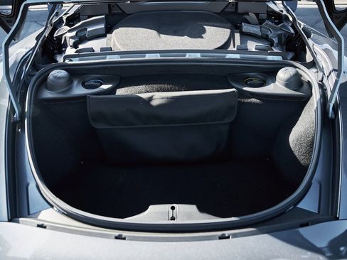 Used 2025 Porsche 718 Boxster Spyder RS w/ Accent Package Logos image 28