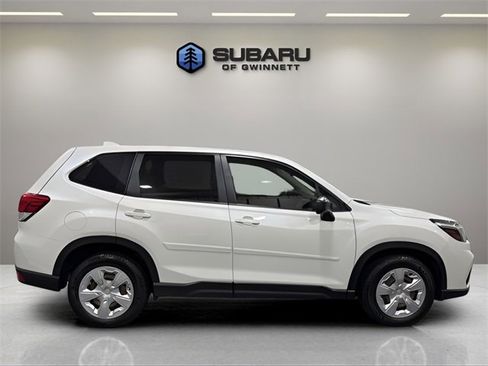 Used 2021 Subaru Forester image 6