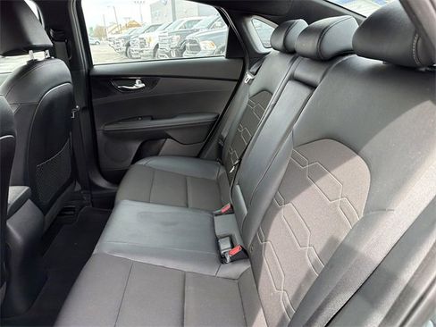 Used 2022 Kia Forte GT-Line w/ GT-Line Technology Package image 12