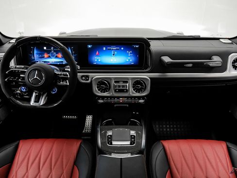 Used 2026 Mercedes-Benz G 63 AMG 4MATIC image 36