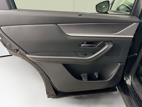 Used 2025 MAZDA CX-90 3.3 Turbo w/ Premium Sport Pkg image 28