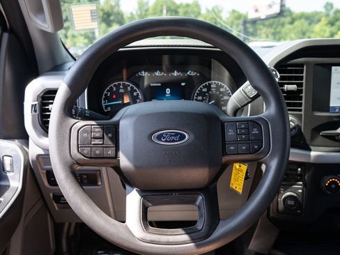 Used 2022 Ford F150 XLT w/ Trailer Tow Package AWD/4WD image 28
