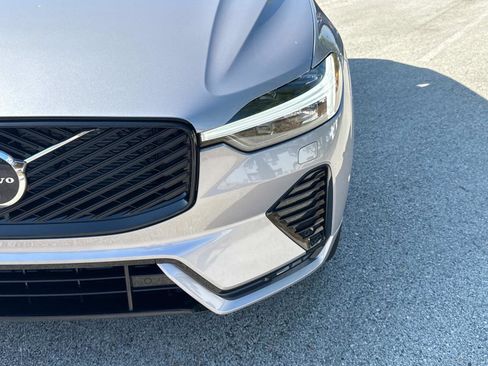 New 2026 Volvo XC60 B5 Plus w/ Climate Package AWD/4WD image 9