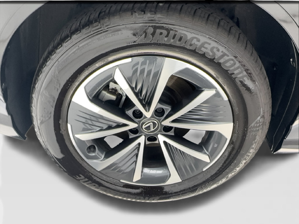 Used 2023 Lexus RZ 450e Premium w/ Technology Package AWD/4WD image 18