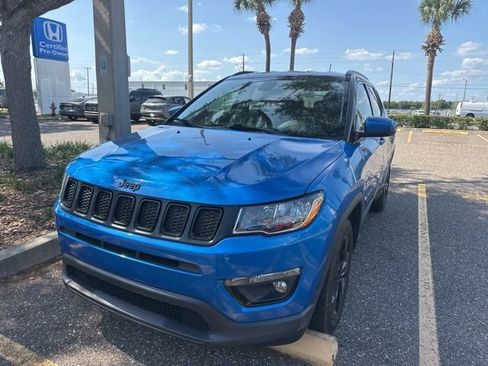 Used 2020 Jeep Compass Latitude FWD image 12