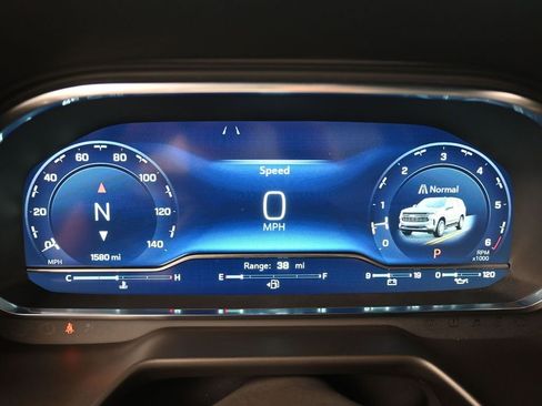 Used 2024 Chevrolet Tahoe Premier image 16