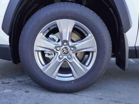 New 2025 Toyota RAV4 XLE image 20