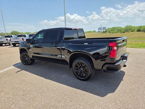 Used 2022 Chevrolet Silverado 1500 RST AWD/4WD image 5