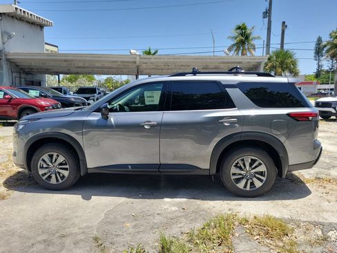 New 2026 Nissan Pathfinder SV w/ Cargo Package FWD image 9