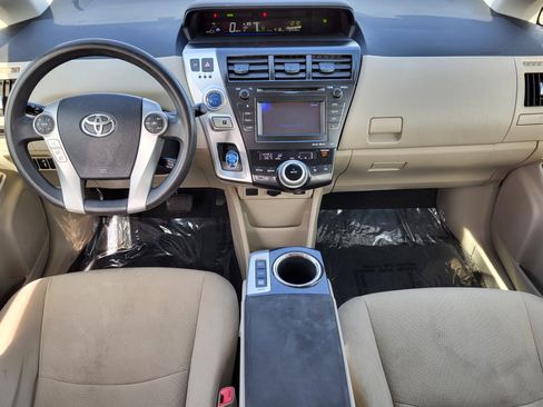Used 2013 Toyota Prius V Three image 23