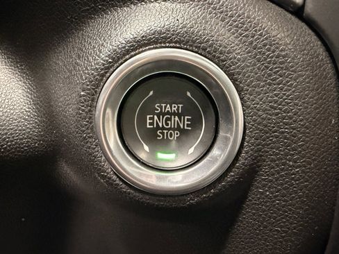 Used 2023 GMC Sierra 3500 Denali image 49