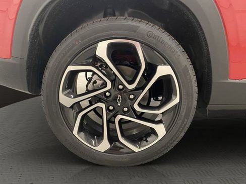 New 2026 Chevrolet Trax RS w/ Driver Confidence Package FWD image 38