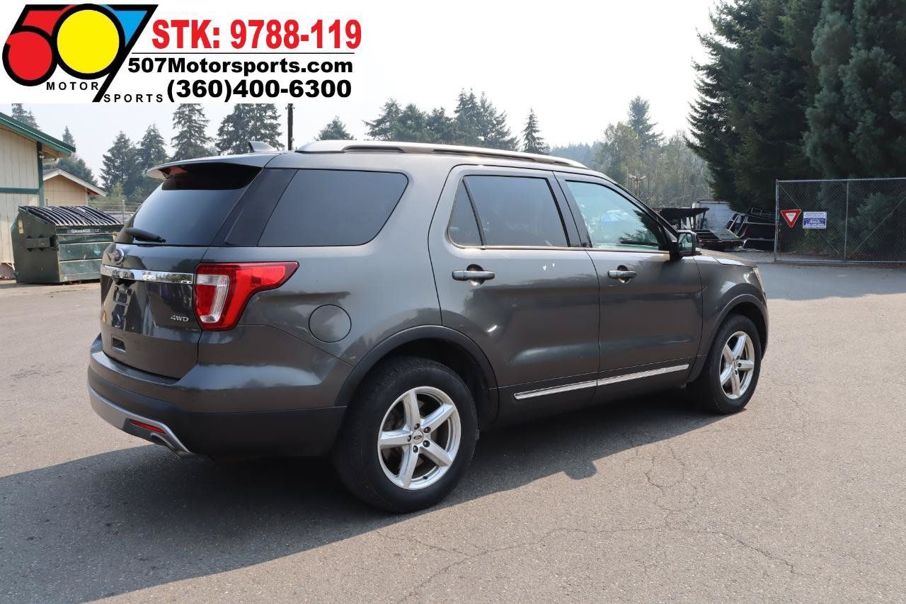 Used 2016 Ford Explorer XLT AWD/4WD image 7