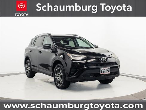 Used 2016 Toyota RAV4 LE FWD image 1