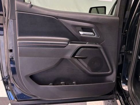 Used 2025 Chevrolet Silverado EV RST AWD/4WD image 22