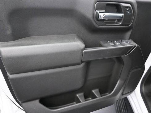 Used 2024 Chevrolet Silverado 1500 Custom image 12