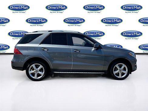 Used 2018 Mercedes-Benz GLE 350 w/ Premium 1 Package image 8