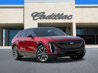 New 2025 Cadillac Lyriq Sport video 2