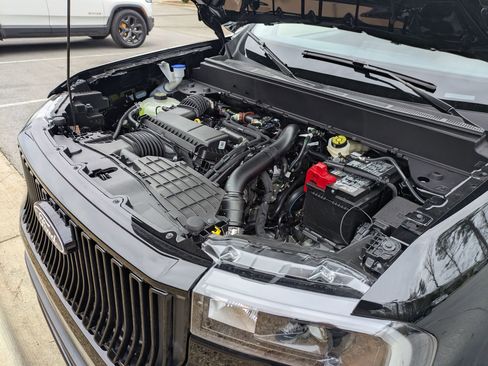 New 2026 Ford Maverick Lobo image 36