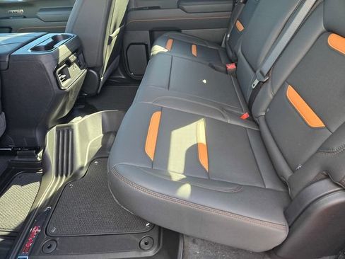 New 2026 GMC Sierra 1500 AT4 w/ Technology Package AWD/4WD image 7